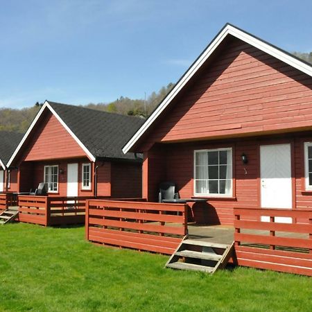 Camp Apta 法尔松 外观 照片